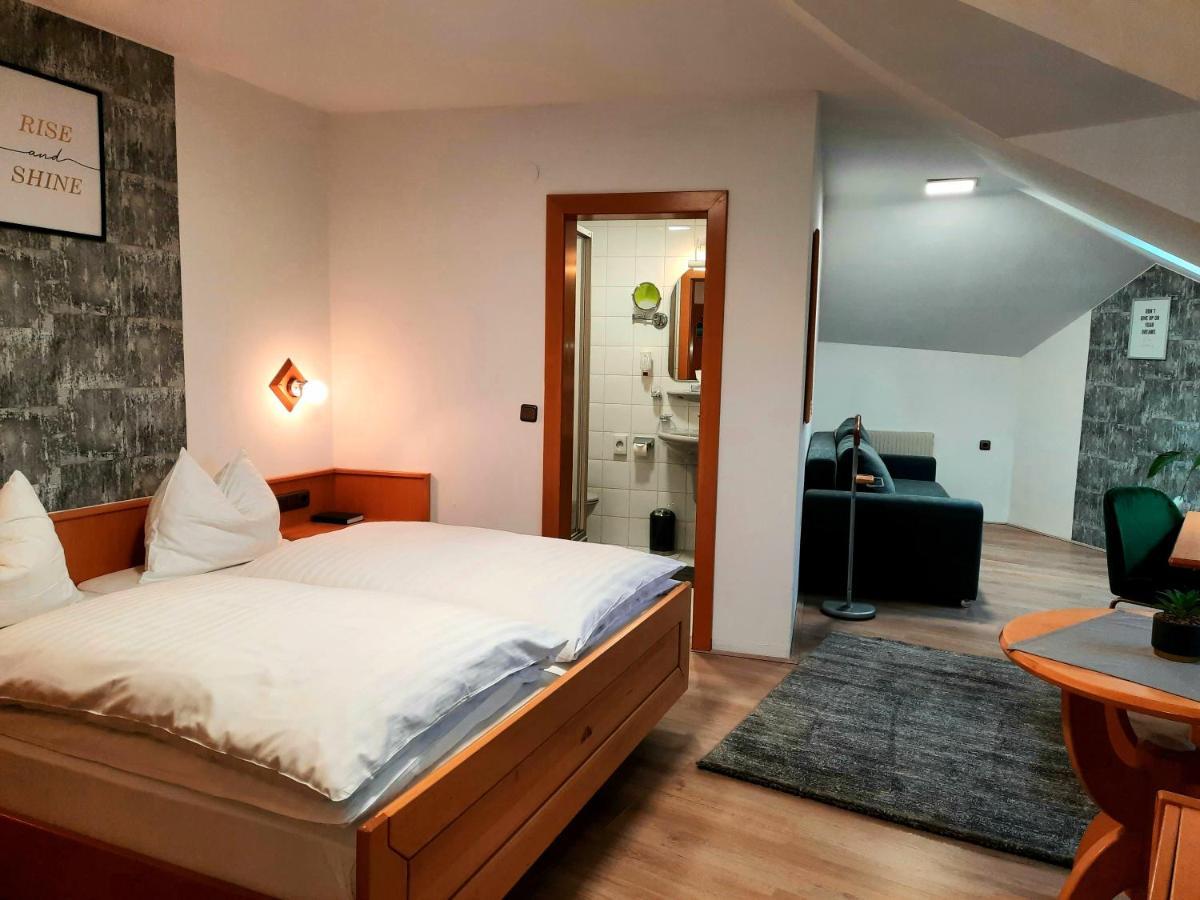 Hotel Zum Goldenen Hirschen Freistadt Buitenkant foto