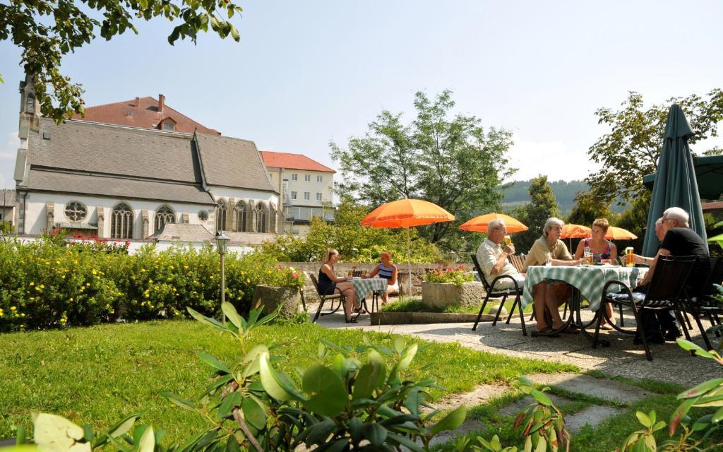 Hotel Zum Goldenen Hirschen Freistadt Buitenkant foto